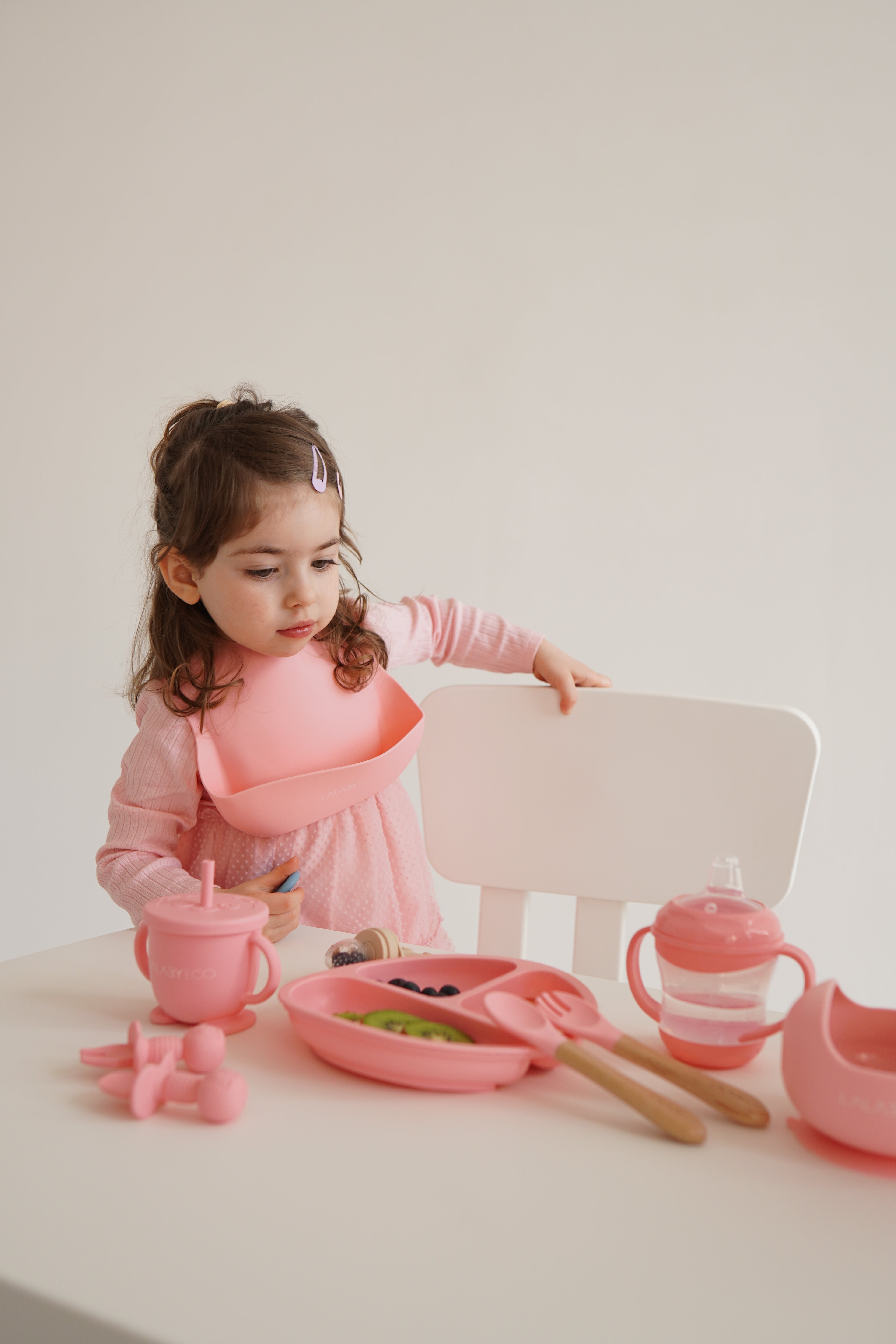 Lalaby Soft Cup - Kubek niekapek z ergonomicznym uchwytem